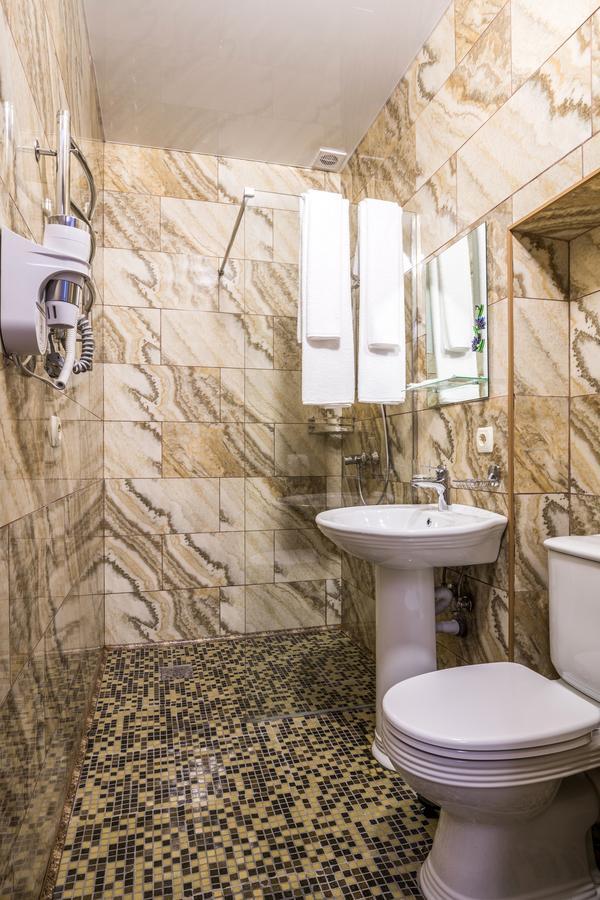 Hôtel Aqua Marina à Kherson Extérieur photo